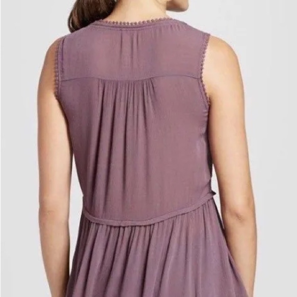 Velvet Lace Trim Top - Picture 2 of 9